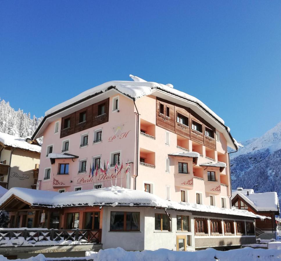 Park Hotel Santa Caterina Valfurva Exteriör bild